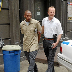 MOS DEF as Eddie Bunker and BRUCE WILLIS as Jack Mosley star in Alcon Entertainment and Millennium Filmsâ action thriller â16 Blocks,â also starring David Morse and distributed by Warner Bros. Pictures.
PHOTOGRAPHS TO BE USED SOLELY FOR ADVERTISING, PROMOTION, PUBLICITY OR REVIEWS OF THIS SPECIFIC MOTION PICTURE AND TO REMAIN THE PROPERTY OF THE STUDIO. NOT FOR SALE OR REDISTRIBUTION.