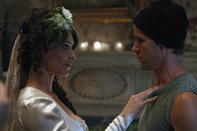 Maryann Forrester (Michelle Forbes) and Jason Stackhouse (Ryan Kwanten)