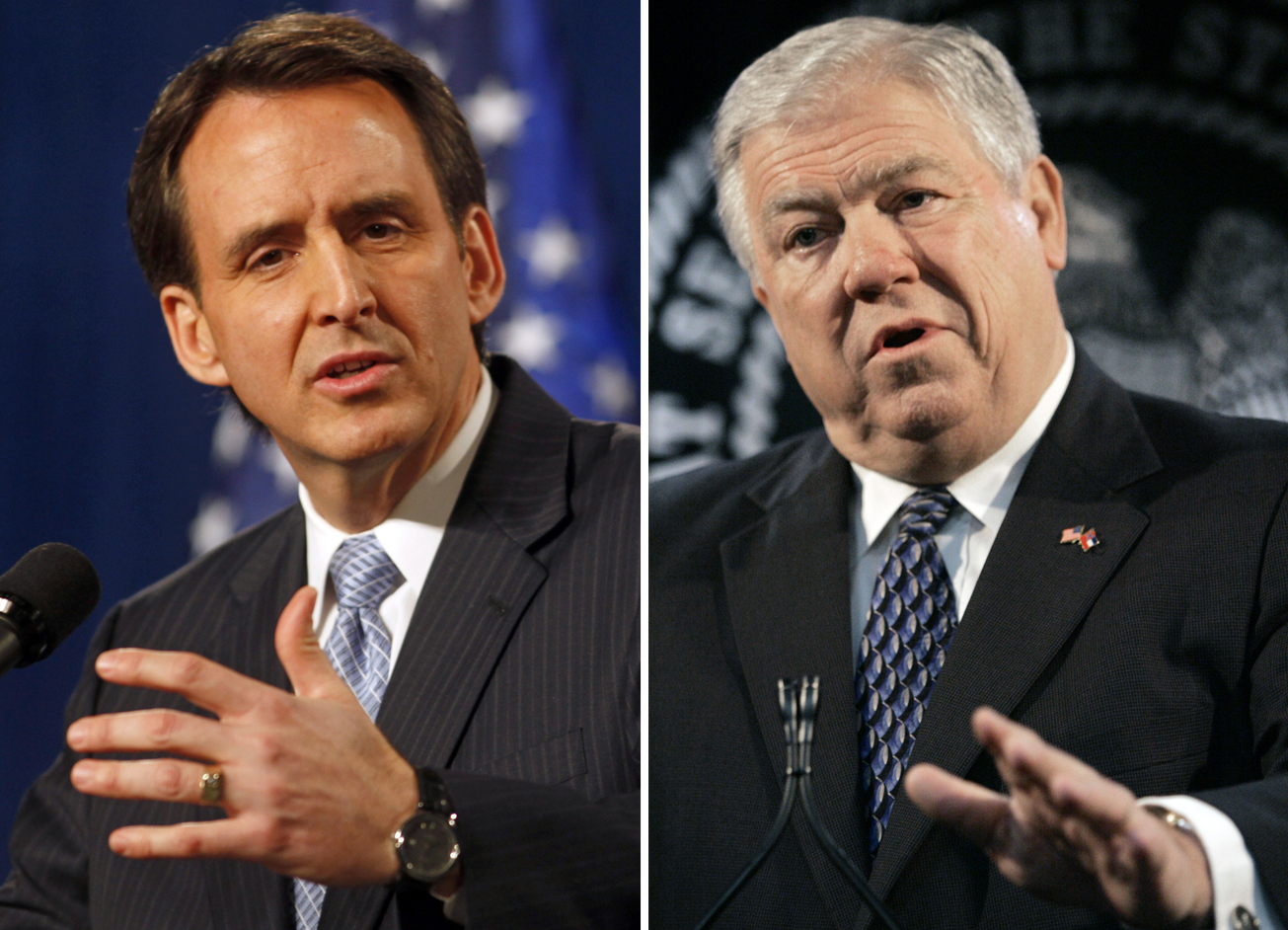 Minnesota Governor Tim Pawlenty addresses Iowa Republicans at the Leadership for Iowa event, Saturday, Nov. 7, 2009, in Des Moines, Iowa. (AP Photo/Doug Wells) (Doug Wells)