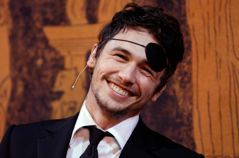 Wearing a costume eye patch, actor James Franco is honored as Harvard University's Hasty Pudding Theatricals Man of the Year in Cambridge, Mass., Friday Feb. 13, 2009. (AP Photo/Charles Krupa) (Charles Krupa)