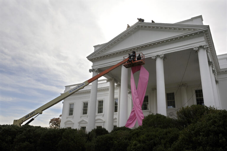 (REUTERS/Jonathan Ernst (UNITED STATES POLITICS HEALTH SOCIETY))