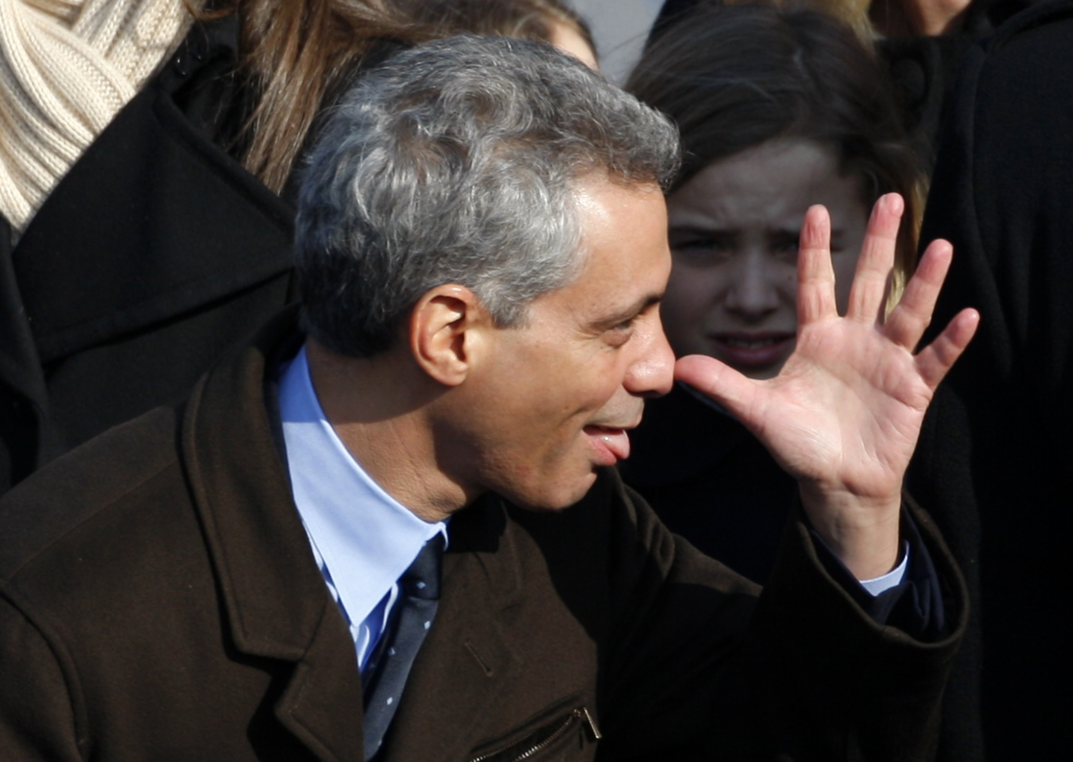 Incoming White House Chief of Staff Rahm Emanuel gestures prior to the inauguration ceremony of Barack Obama as the 44th President of the United States, in Washington, January 20, 2009.     REUTERS/Jim Young (UNITED STATES) (Reuters)