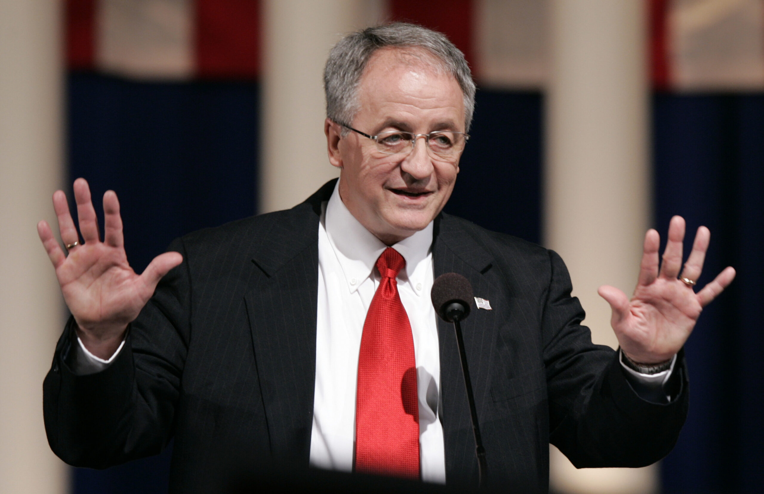 during the 2008 Virginia Republican Convention  in Richmond, Va., Saturday, May 31, 2008.  (AP Photo/Steve Helber) (Steve Helber)