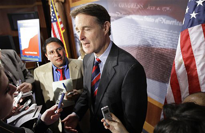 Sen. Evan Bayh, D-Ind., left, answers questions on Capitol Hill in Washington, Tuesday, Jan. 26, 2010, after a news conference to discuss the fiscal freeze act of 2010. (AP Photo/Alex Brandon) (Alex Brandon)