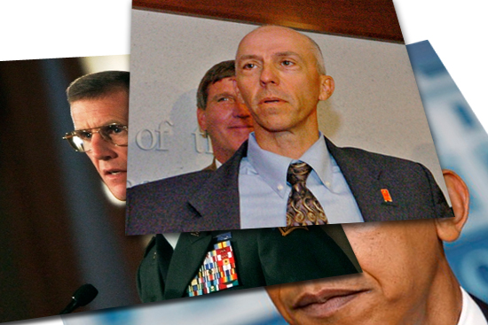 Left to right: Gen. Stanley McChrystal, DEA agent Jeffrey Sweetin, and President Obama.