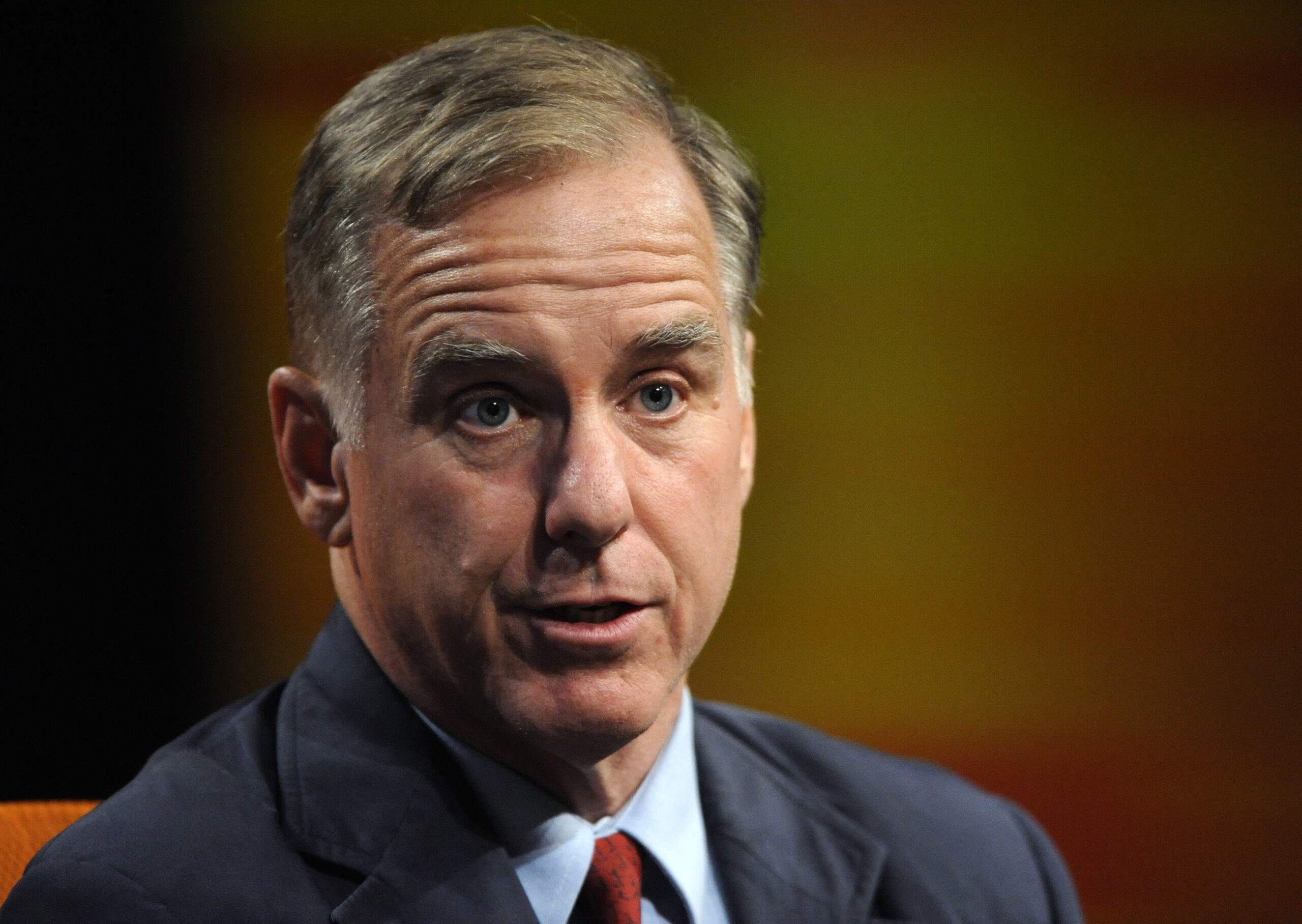 Governor Howard Dean, physician and former chairman of the Democratic National Committee, speaks during the "American Technophile: "How Technology is changing Politics, Governance & Healthcare" panel at the Fortune Tech Brainstorm 2009 in Pasadena, California July 22, 2009. REUTERS/Phil McCarten (UNITED STATES BUSINESS) (Reuters)