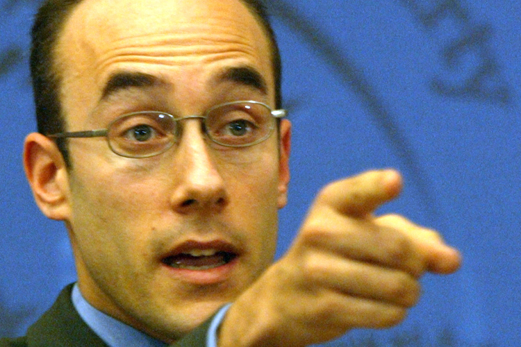 Dan Senor in 2004.