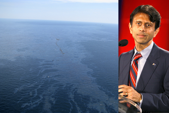 Debris and oil from the Deepwater Horizon drilling platform float in the Gulf of Mexico after the rig sank, off Louisiana in this April 22, 2010 handout photo. The oil drilling rig that had burned for 36 hours in the Gulf of Mexico sank Thursday as hopes dimmed for 11 missing workers and the risk of a major oil spill loomed, officials said. REUTERS/U.S. Coast Guard/Handout (UNITED STATES - Tags: DISASTER ENERGY) FOR EDITORIAL USE ONLY. NOT FOR SALE FOR MARKETING OR ADVERTISING CAMPAIGNS (Â© Ho New / Reuters)