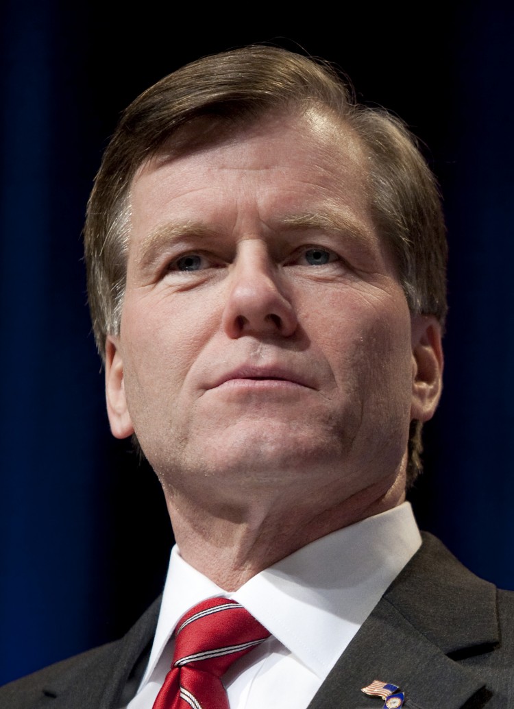 Virginia Governor Bob McDonnell speaks at the Conservative Political Action Conference (CPAC) during their annual meeting in Washington, February 19, 2010. (Reuters/Joshua Roberts)