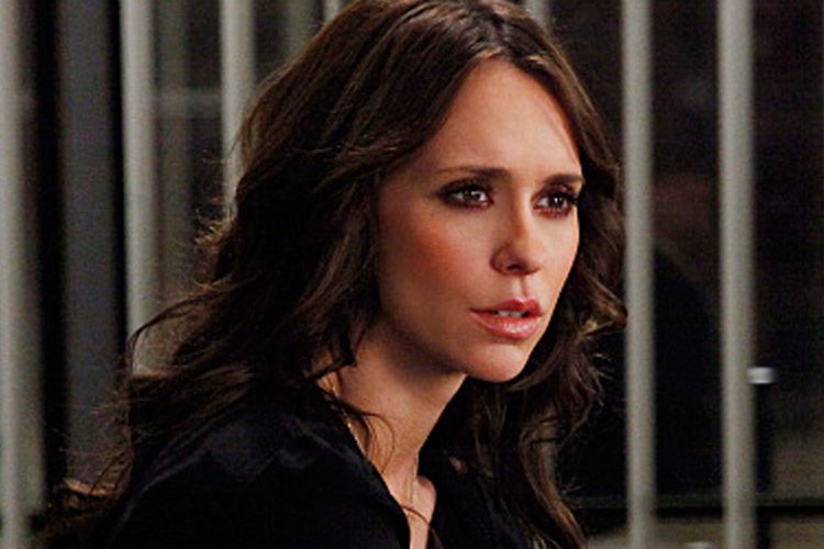 Jennifer Love Hewitt on "The Ghost Whisperer"