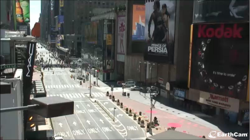 This live-cam shot of Times Square shows Broadway closed to traffic before police gave the all-clear.