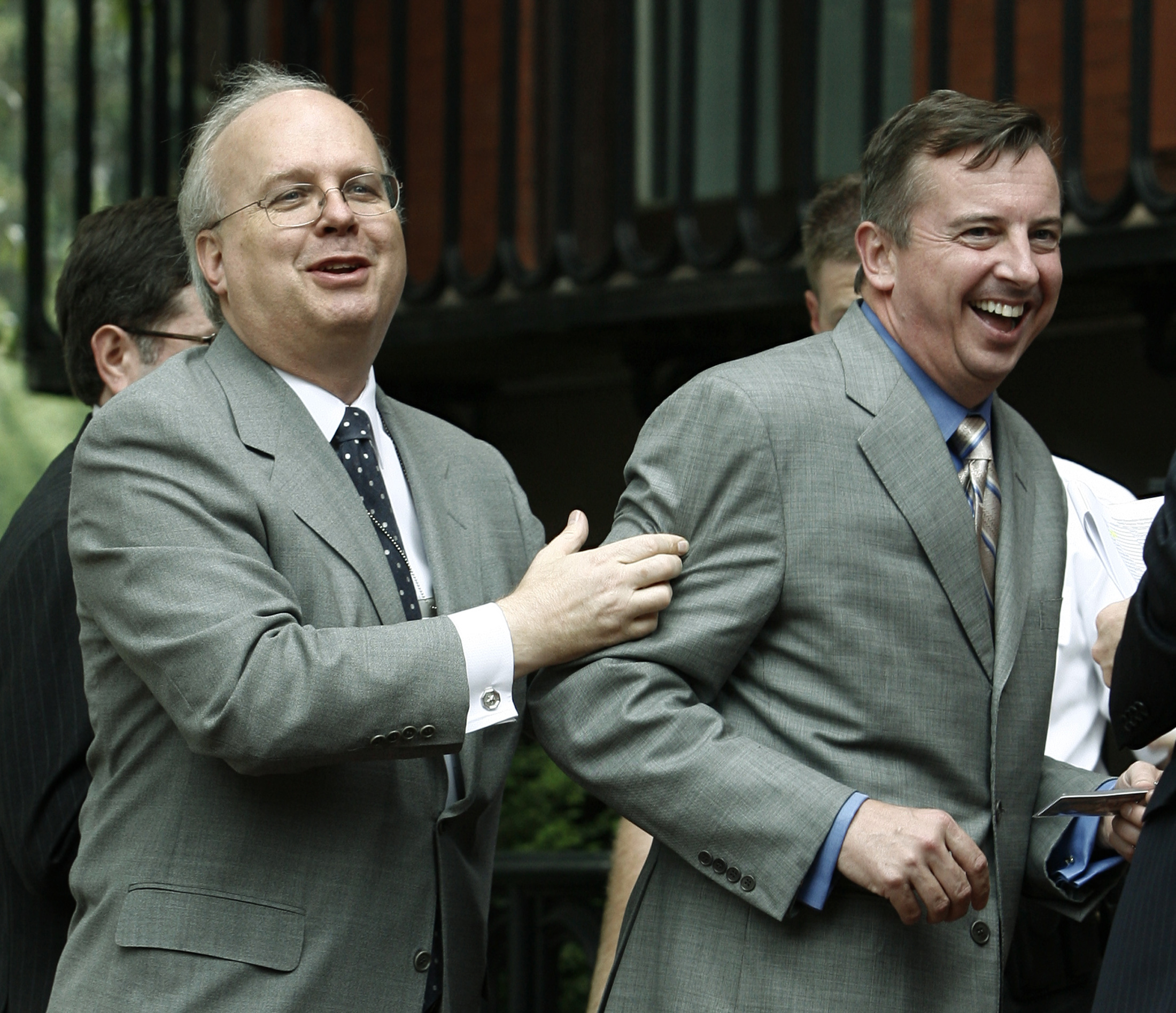 U.S. President George W. Bush's political strategist Karl Rove (L) jokes around with White House staffer Ed Gillespie as they walk to a farewell party for former Director of the Office of Management and Budget, Rob Portman, across from the White House on Pennsylvania Avenue in Washington, August 1, 2007.     REUTERS/Jason Reed      (UNITED STATES) (Reuters)