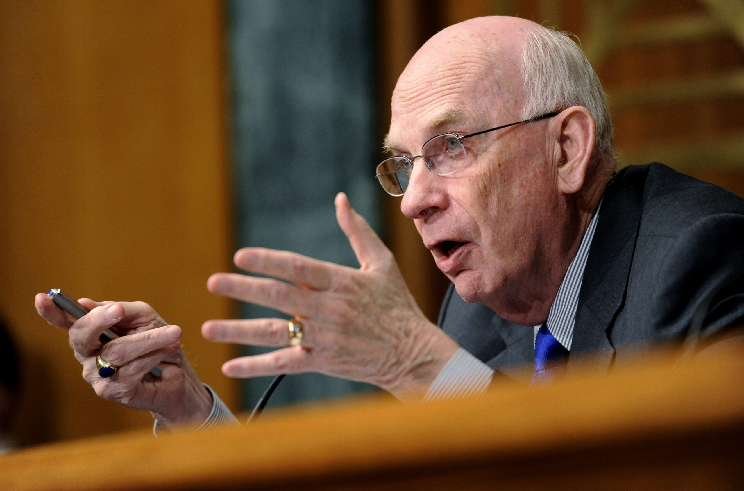 Senate Banking Committee member Sen. Robert Bennett, R-Utah asks a question of a witness during committee's hearing on the bailout of American automakers, Thursday, Dec. 4, 2008, on Capitol Hill in Washington. (AP Photo/Susan Walsh) (Associated Press)