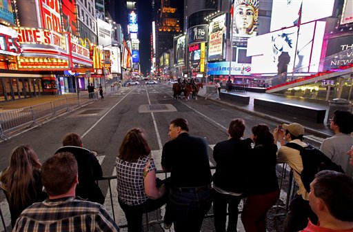 Times Square is void of pedestrians just south of 46th Street in New York Saturday, May 1, 2010. Police have closed some streets in New York City's Times Square as they investigate a car that has been "deemed suspicious."  (AP Photo/Craig Ruttle) (AP)