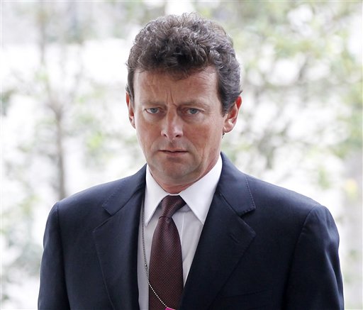 BP CEO Tony Hayward arrives at the White House in Washington, Wednesday, June 16, 2010, for a meeting President Barack Obama. (AP Photo/Charles Dharapak) (AP)