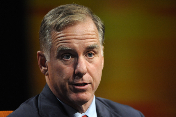Governor Howard Dean, physician and former chairman of the Democratic National Committee, speaks during the "American Technophile: "How Technology is changing Politics, Governance & Healthcare" panel at the Fortune Tech Brainstorm 2009 in Pasadena, California July 22, 2009. REUTERS/Phil McCarten (UNITED STATES BUSINESS) (Â© Phil Mccarten / Reuters)