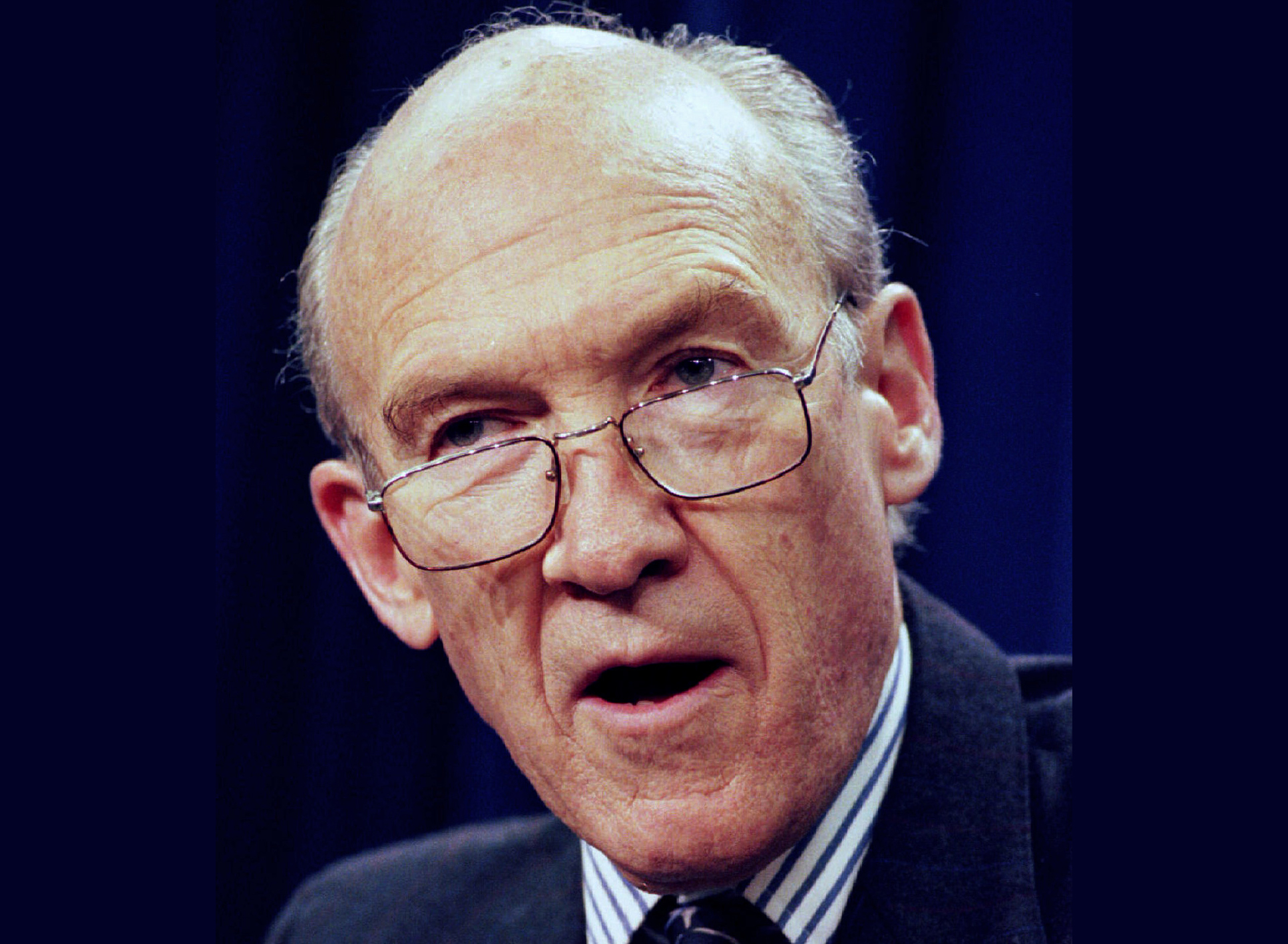 Sen. Alan Simpson discusses his retirement plans and his agenda before leaving Congress next year, December 4 during a news conference on Capitol Hill. Simpson, 64, announced on December 3 that he would not run for a fourth term, saying he no longer had the fire for the fight (Â© Mike Theiler / Reuters)