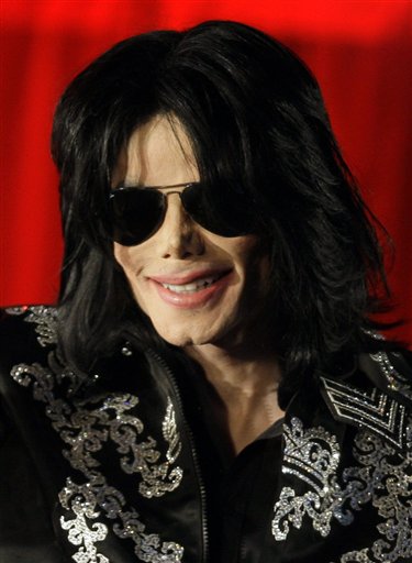FILE - In this March 5, 2009 file photo, US singer Michael Jackson is shown at a press conference in London.  (AP Photo/Joel Ryan, file) (AP)