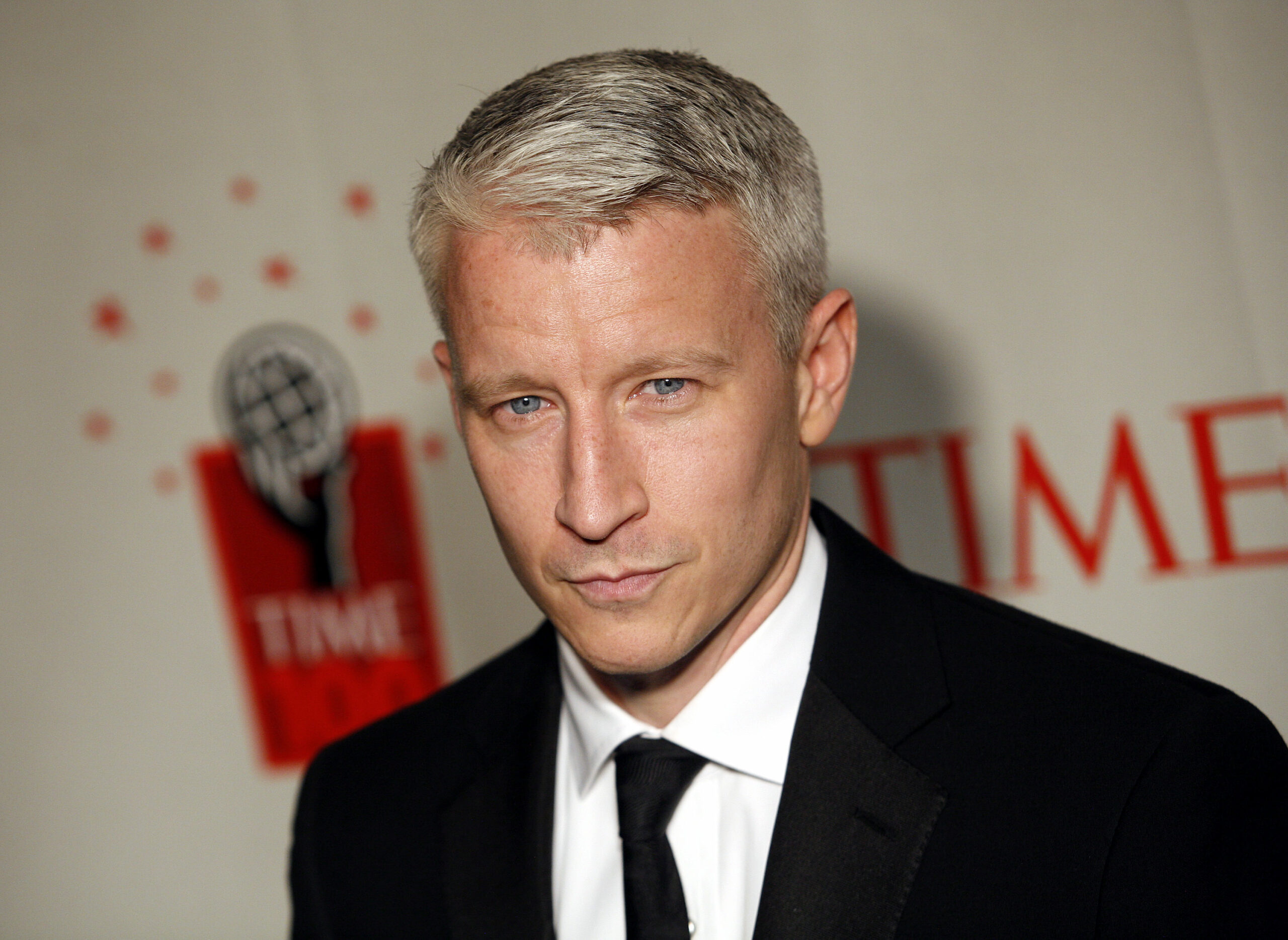 CNN's Anderson Cooper arrives at a dinner to celebrate Time 100, Time Magazine's list of the 100 most influential people in the world Monday, May 8, 2006 in New York.  (AP Photo/Jason DeCrow) (Associated Press)