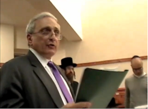 Carl Paladino addressing Orthodox Jewish leaders on Sunday