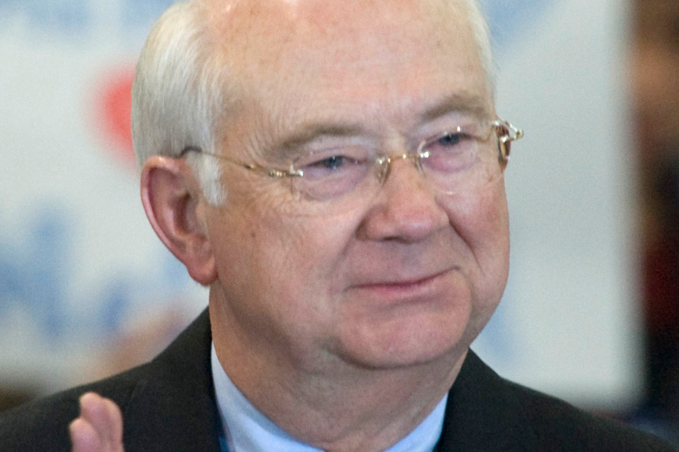 Phil Gramm