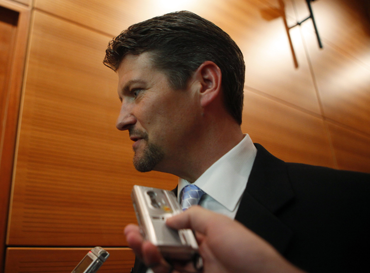 Todd Palin, husband of Governor Sarah Palin of Alaska, attends a town hall meeting on teen pregnancy prevention in New York May 6, 2009. The Candie's Foundation held the event to create awareness for the National Teen Pregnancy Awareness Day. REUTERS/Eric Thayer (UNITED STATES POLITICS) (Â© Eric Thayer / Reuters)