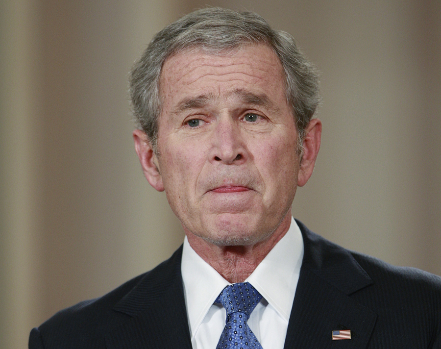 U.S. President George W. Bush pauses during his final live television address to the nation from the East Room of the White House in Washington January 15, 2009. Bush on Thursday defended his actions to avert a collapse of the financial system and protect America from another terrorist attack as he mounted a farewell bid to polish his troubled legacy.       REUTERS/Jason Reed (UNITED STATES)  REUTERS (?? Jason Reed / Reuters)