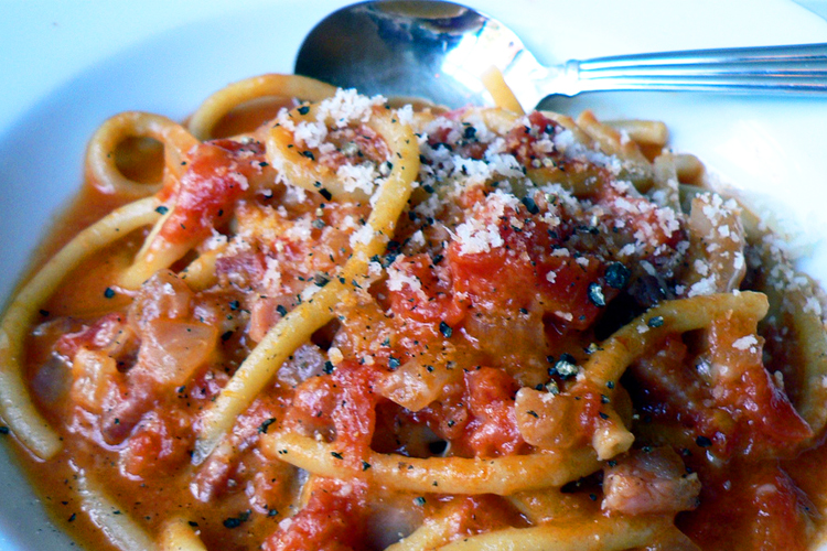 Bucatini all'amatriciana