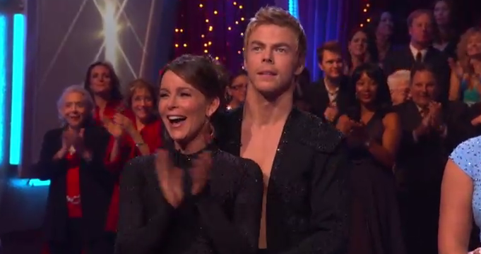 Jennifer Grey (L) on last night's "Dancing With the Stars"
