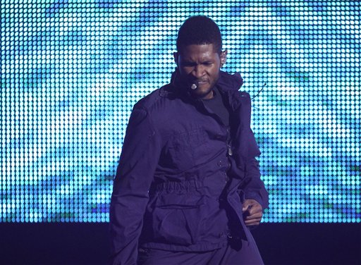 Usher performs at the 38th Annual American Music Awards on Sunday, Nov. 21, 2010 in Los Angeles. (AP Photo/Matt Sayles) (AP)