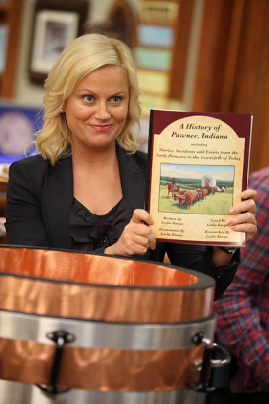 PARKS AND RECREATION -- "Time Capsule" Episode 306 -- Pictured: Amy Poehler as Leslie Knope -- Photo by: Justin Lubin/NBC (Justin Lubin)
