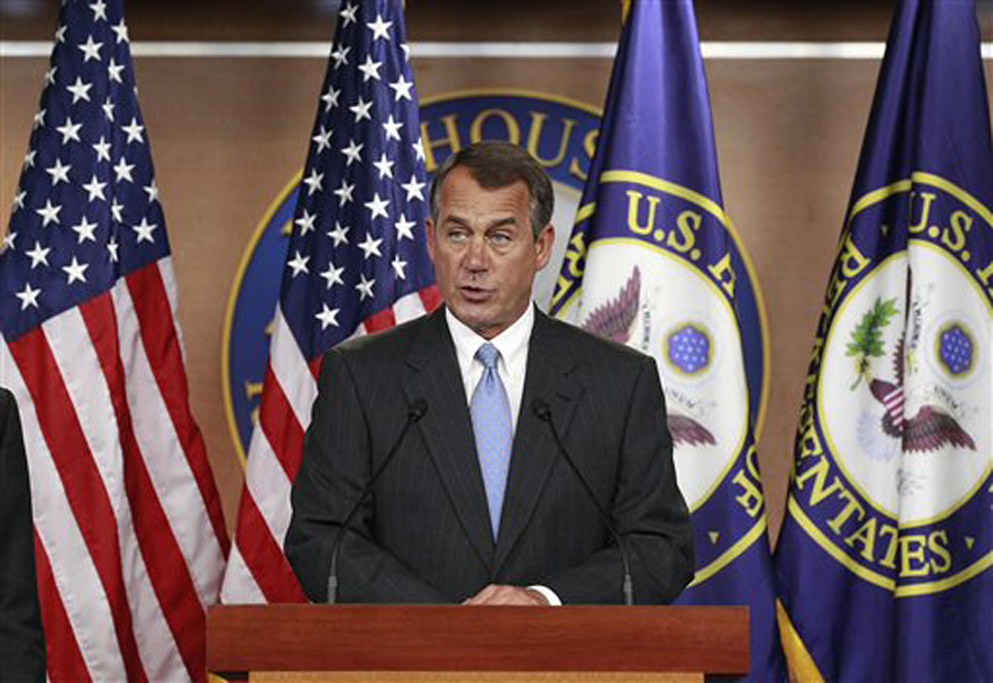 El nuevo presidente de la CÂ·mara de Representantes de Estados Unidos, el republicano John Boehner, anuncia el jueves 6 de enero del 2011 en rueda de prensa en el Capitolio algunas medidas de sus correligionarios sobre el gobierno del presidente Barack Obama. (Foto AP/Alex Brandon) (Alex Brandon)