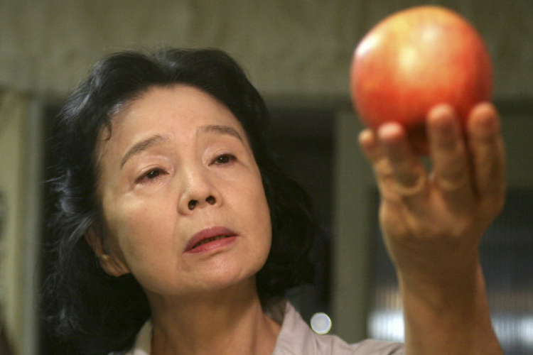 Yun Jung-hee in "Poetry"