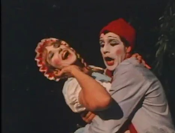The one thing we don't miss about the 80s: mimes.
