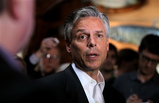 RETRANSMITTING TO CORRECT DAY Former Utah Gov. Jon Huntsman, Jr. speaks at a Meet and Greet in Lebanon, N.H., Thursday, May 19, 2011.  (AP Photo/Cheryl Senter) (AP)