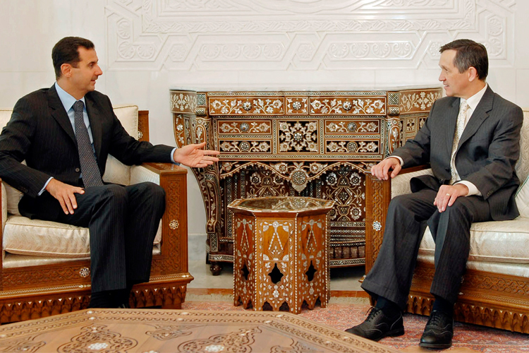 Syrian President Bashar al-Assad and Dennis Kucinich at their September 2007 meeting.