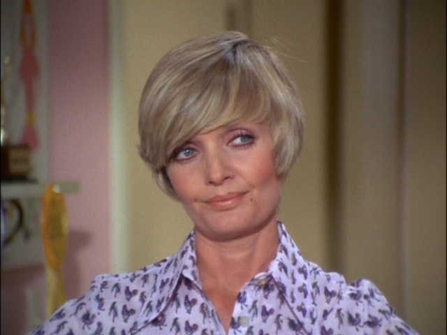 Mrs. Brady's secret recipe involves crabs.