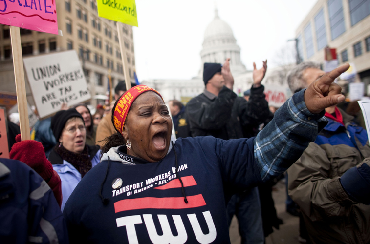 (Â© Darren Hauck / Reuters)