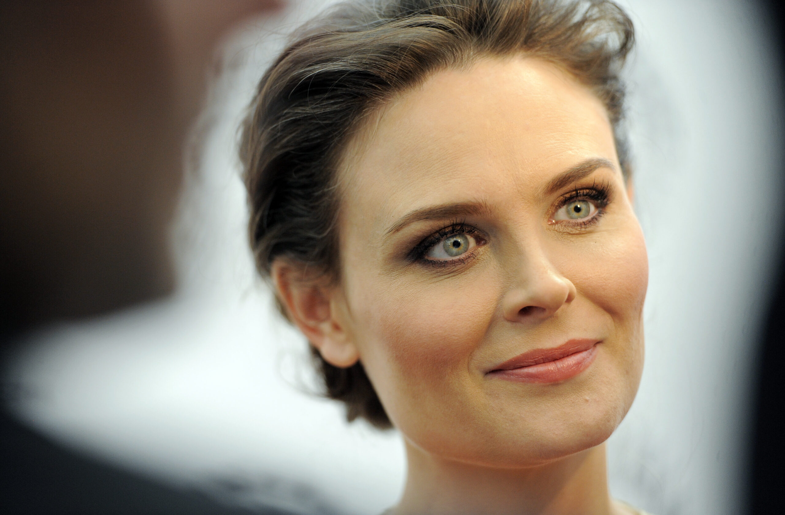 Emily Deschanel, a cast member in the television series "Bones," listens to a reporter's question after she arrived at "An Evening with Fox's 'Bones,'" Monday, May 9,  2011, at The Paley Center for Media in Beverly Hills, Calif. (AP Photo/Chris Pizzello) (Chris Pizzello)