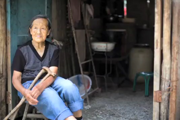 A villager in Shaanxi.