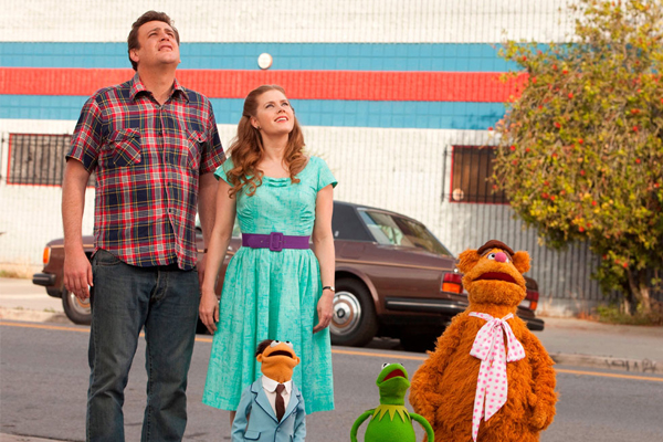 Jason Segal, Amy Adams, Walter, Kermit the Frog and Fozzie Bear in "The Muppets"