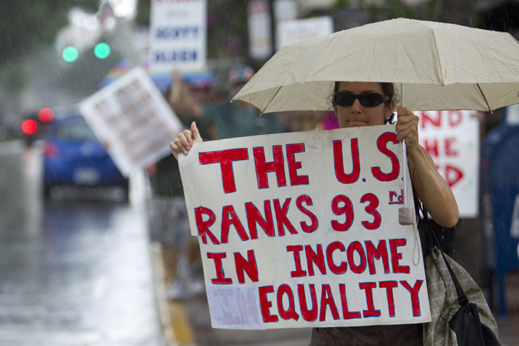 (AP/J Pat Carter)