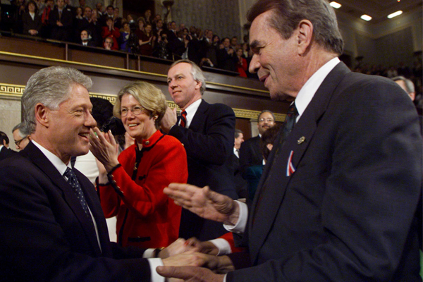 President Clinton shakes hands with Rep. Dale Kildee at the State of the Union Address, January 19, 1999. (Reuters/Win McNamee)