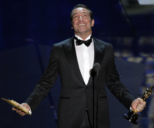 Jean Dujardin accepts the Oscar for best actor in a leading role for The Artist during the 84th Academy Awards on Sunday, Feb. 26, 2012, in the Hollywood section of Los Angeles. (AP Photo/Mark J. Terrill) (AP)