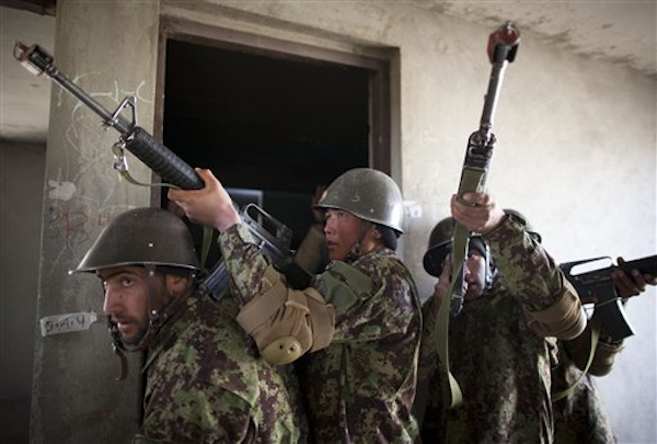Afghan National Army soldiers at the Kabul Military Training Center in the outskirts of Kabul, Afghanistan, Wednesday, March 7, 2012 (AP Photo/Anja Niedringhaus)