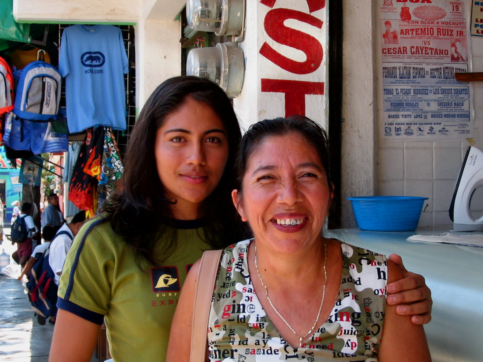 Jazmin Rudin with her mother, Esperanza