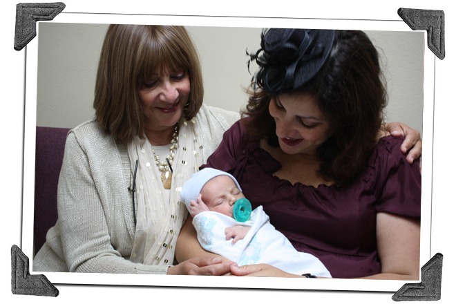 A photo of the author with her mom and son. (Reyna Zack Photography/<a href='http://www.shutterstock.com/gallery-85p1.html'>Melissa King</a> via <a href='http://www.shutterstock.com/'>Shutterstock</a>)