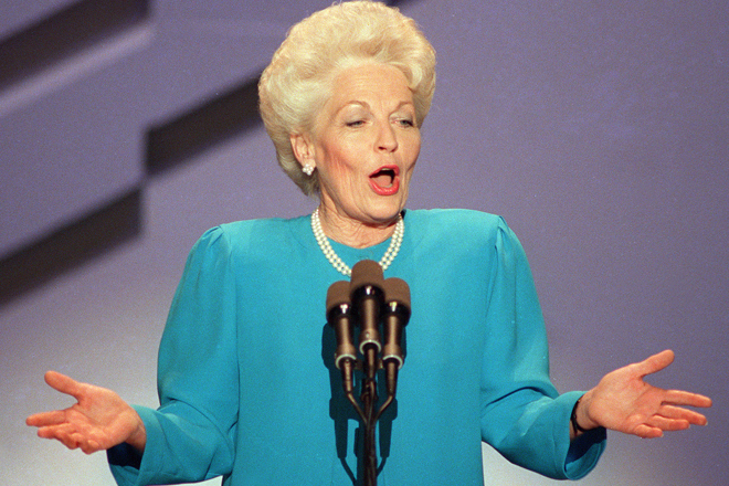 Ann Richards delivers the keynote address at the Democratic National Convention in Atlanta on July 18, 1988. (AP)