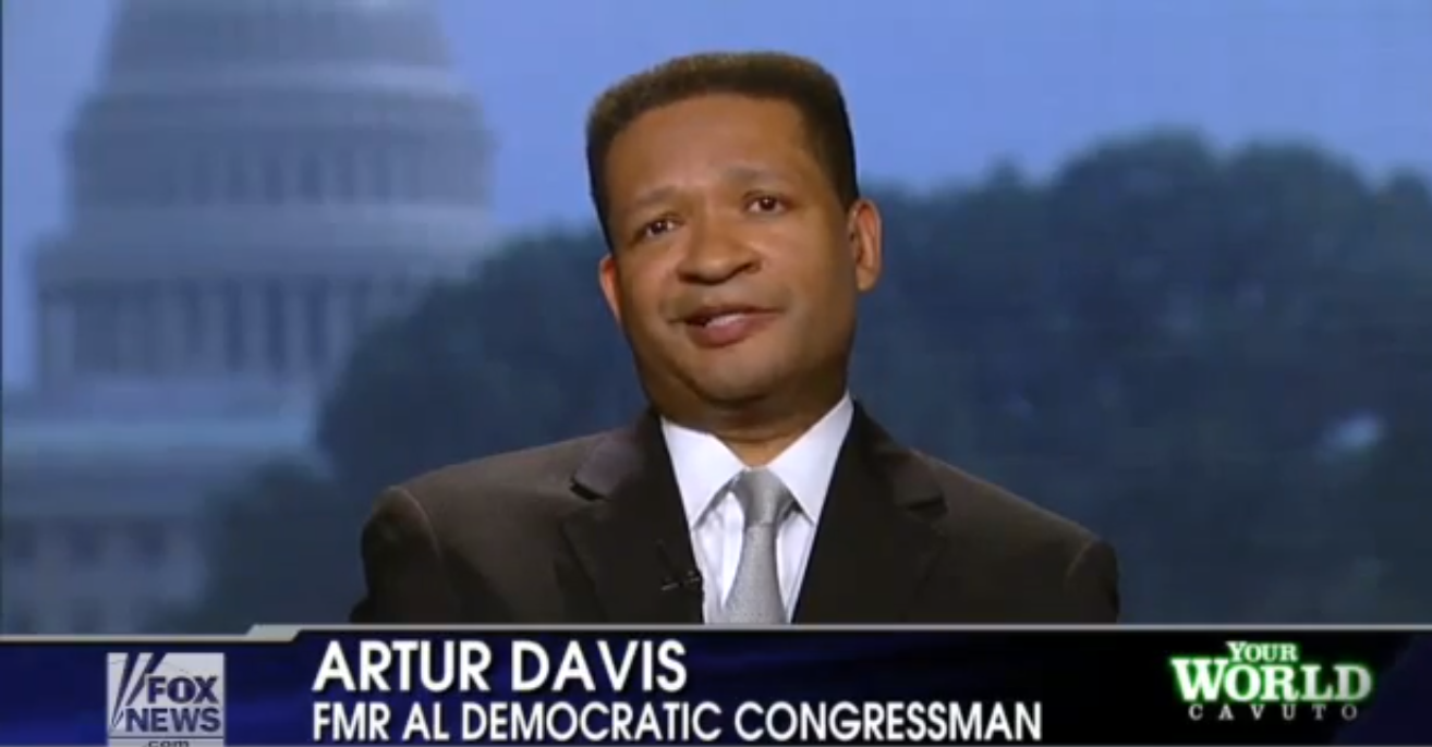 Artur Davis (YouTube/bydesign001)