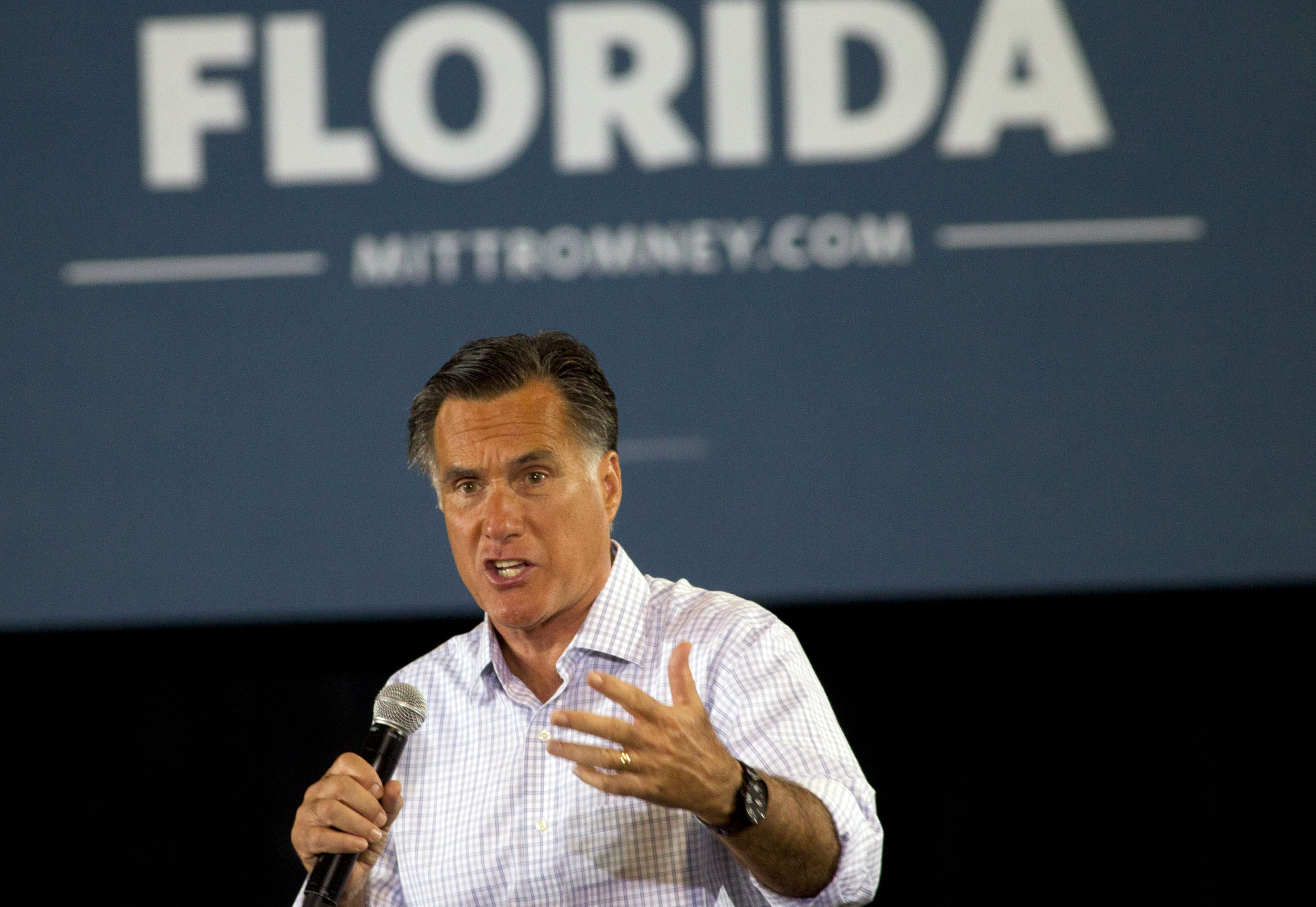 (AP/J Pat Carter)